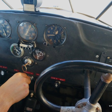 TAYLORCRAFT COCKPIT